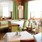 Schwanbergerstueberl Fogadó