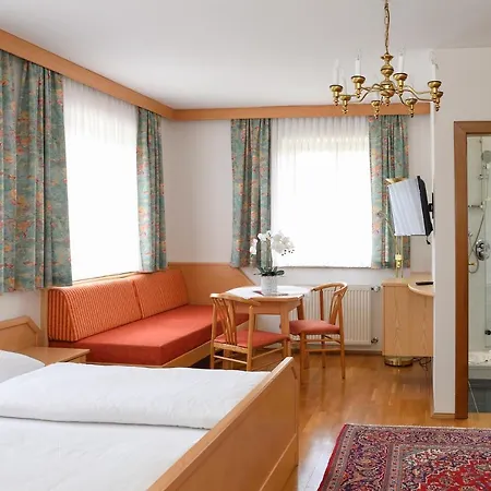 Schwanbergerstueberl * Schwanberg